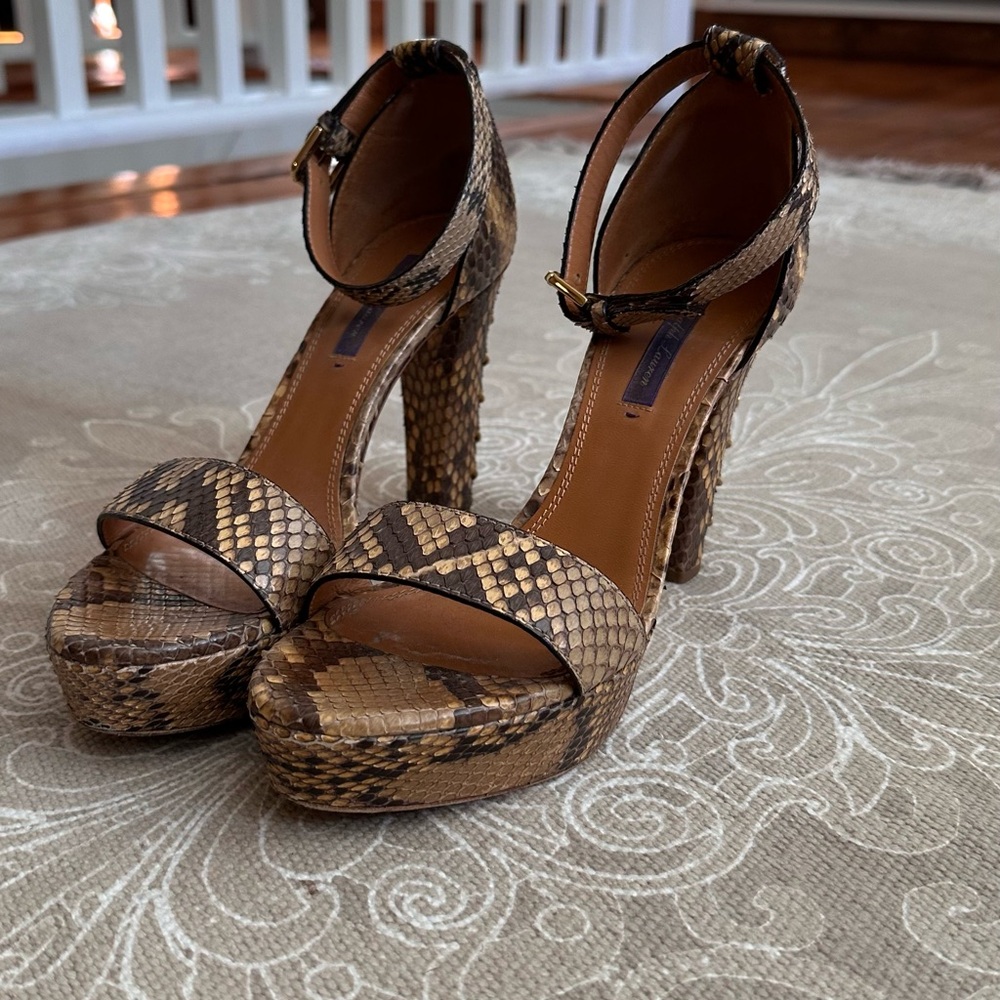 Sexy Python Platform Heels - image 4